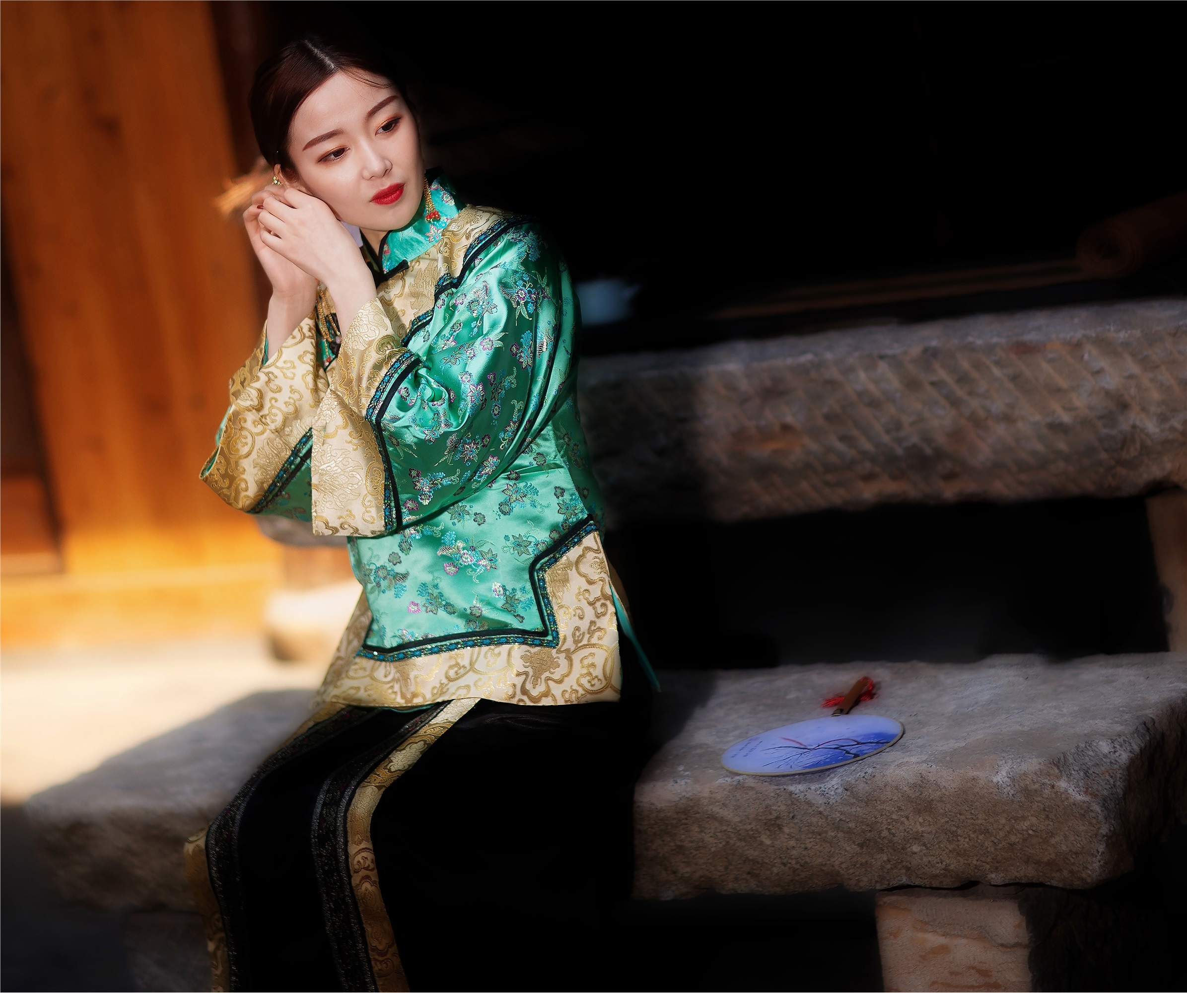 YITUYU艺图语 2021.08.14 往事如烟 小文